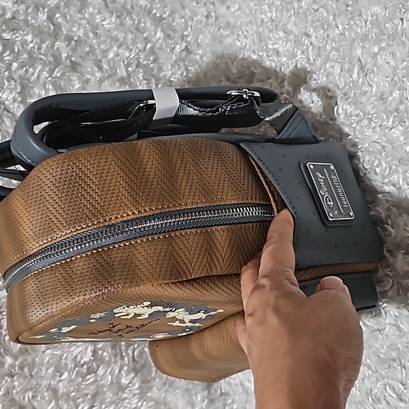NWT Loungefly Winnie the Pooh mini backpack